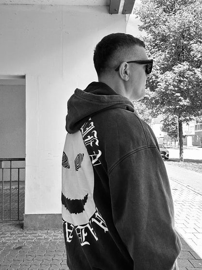 Mad Alien Smiley Hoodie – Premium Streetwear Pullover